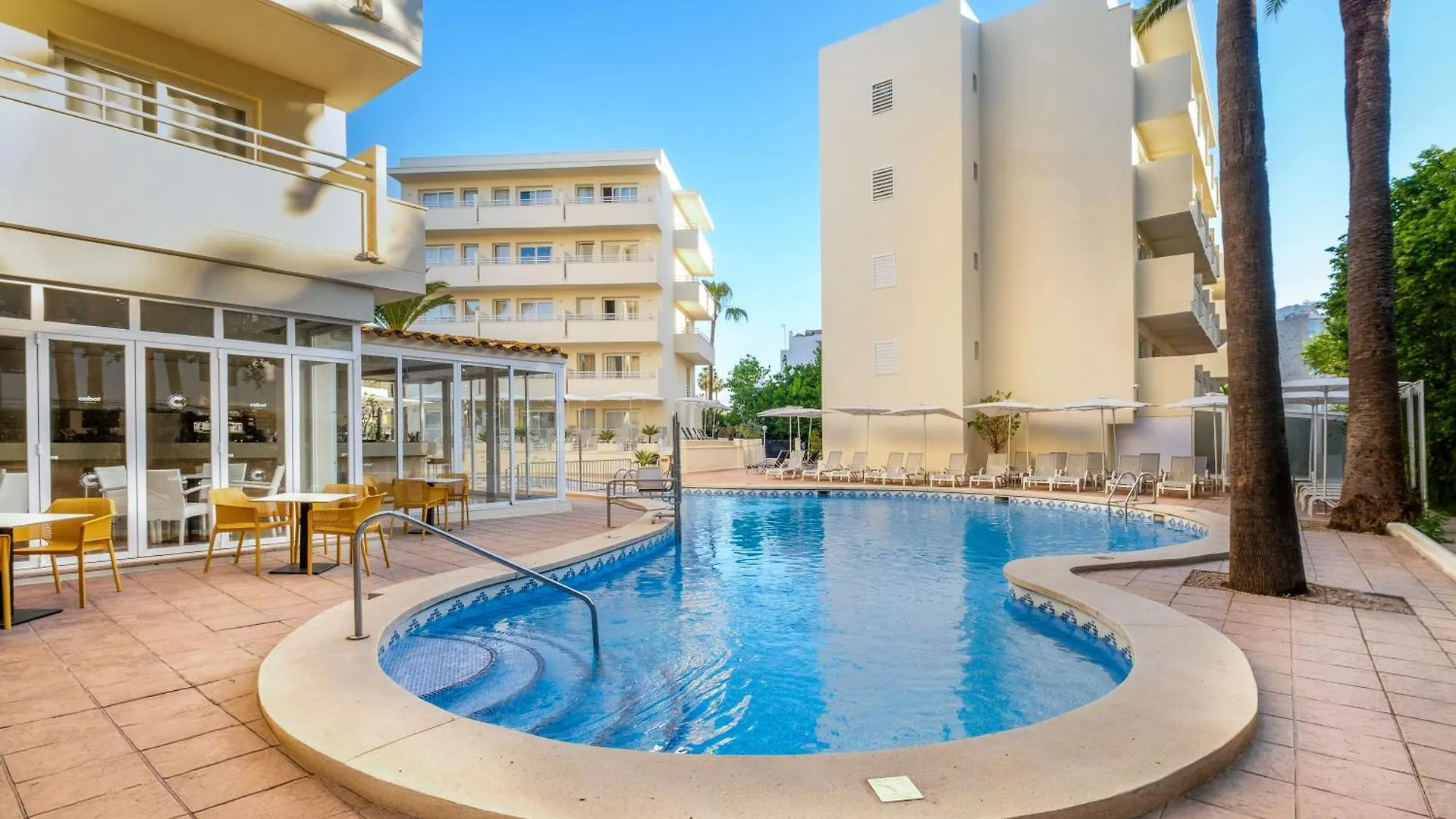 Cabot Cap De Mar Hotel Cala Bona