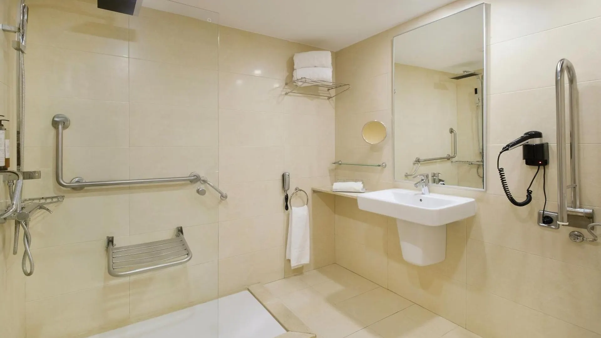 ****  Cabot Cap De Mar Hotell Cala Bona  Spanien