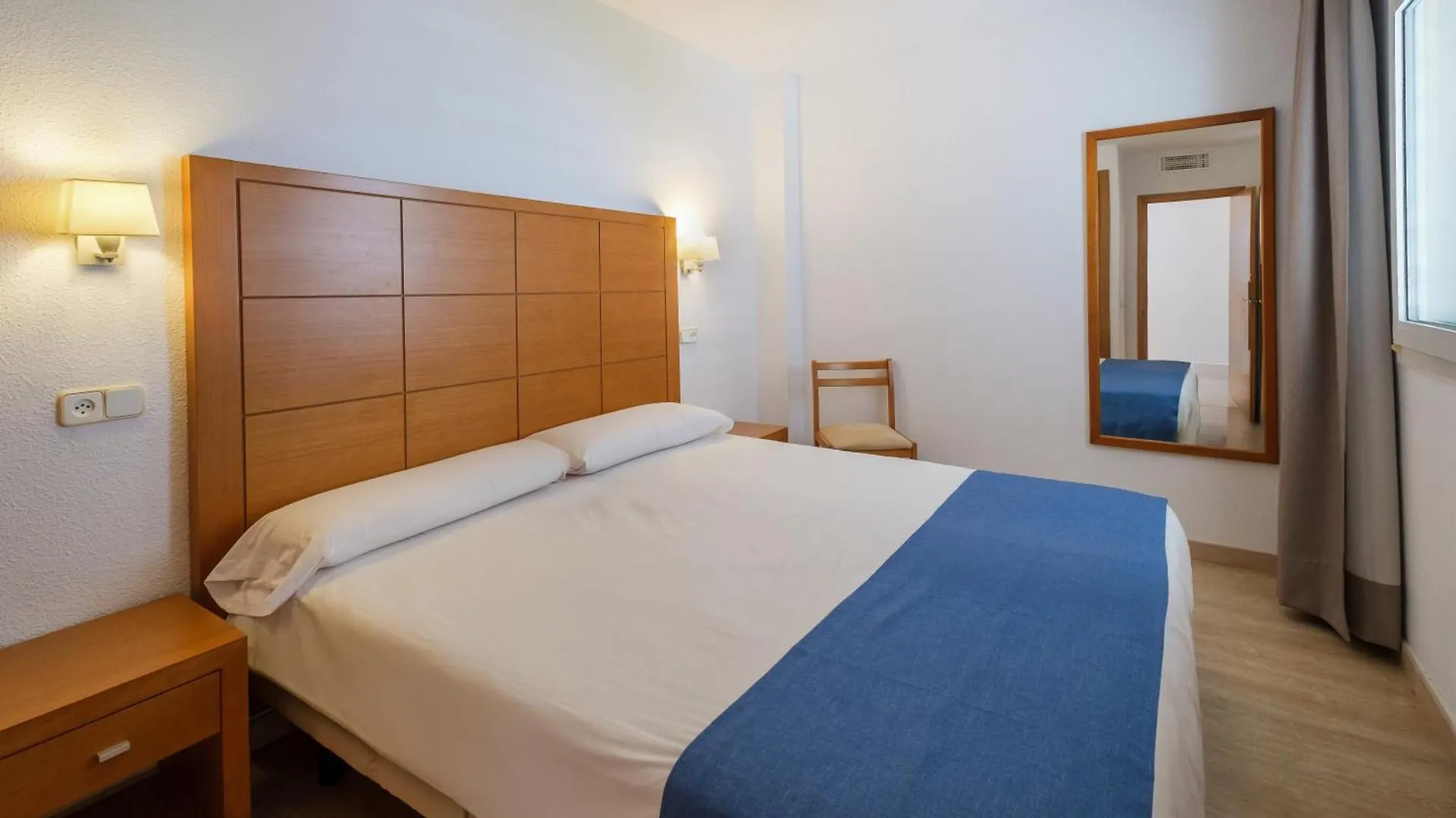 Cabot Cap De Mar Hotell Cala Bona