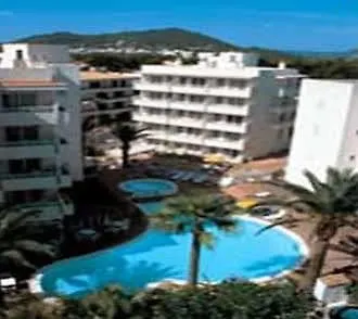 Отель Cabot Cap De Mar Кала Бона