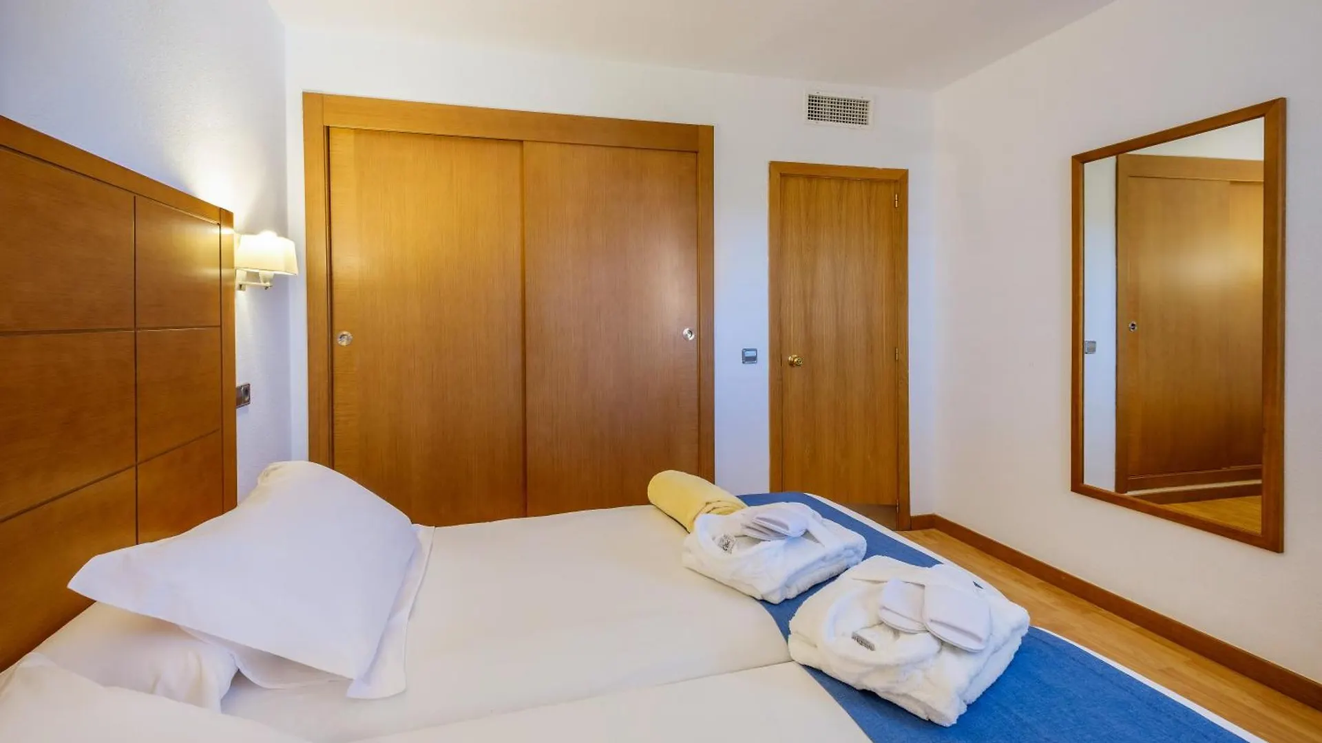 Cabot Cap De Mar Hotel Cala Bona